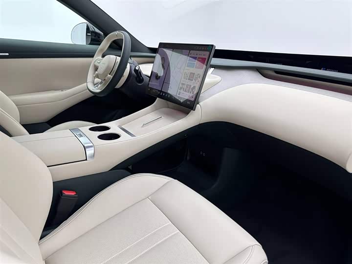 Фото 13 - Xiaomi YU7