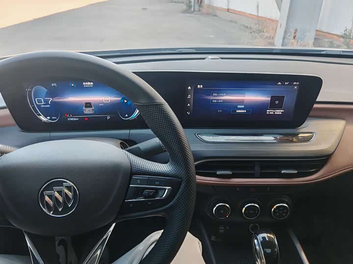 Фото 11 - Buick Verano