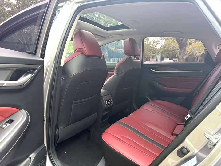 Фото 9 - Changan Eado Plus