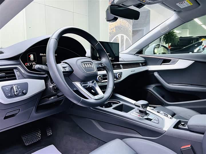 Фото 8 - Audi A5