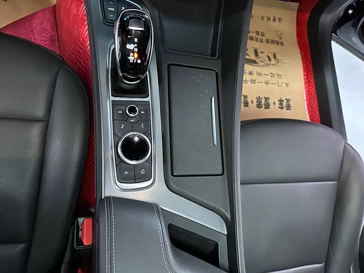 Фото 12 - Cadillac CT5