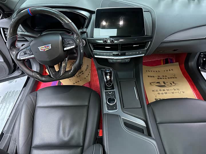 Фото 13 - Cadillac CT5