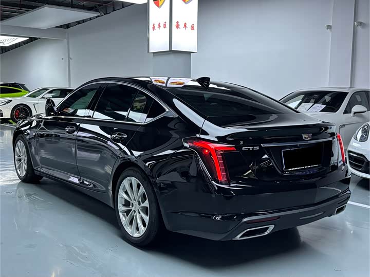 Фото 16 - Cadillac CT5