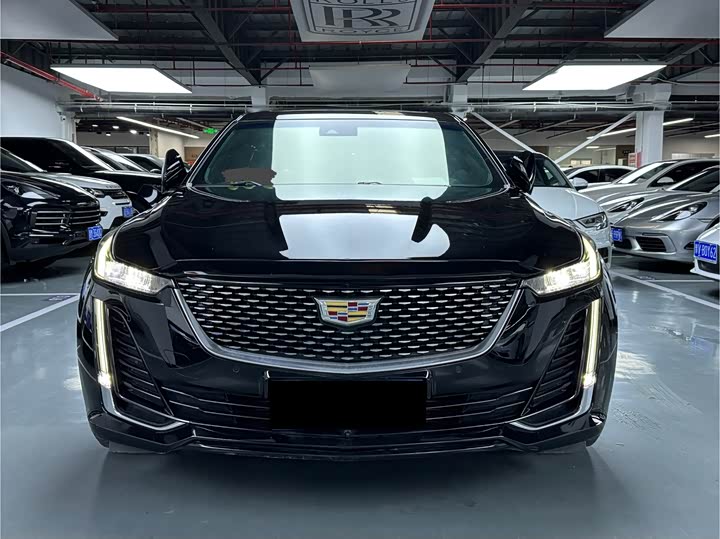 Фото 2 - Cadillac CT5