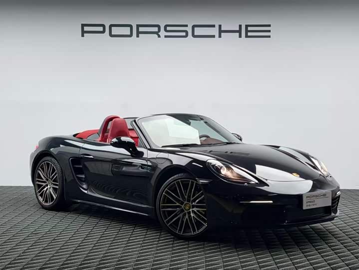 Фото 3 - Porsche 718