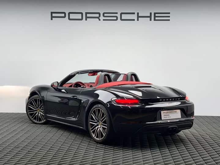 Фото 6 - Porsche 718