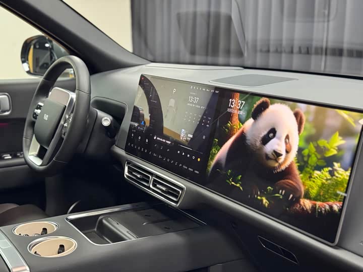 Фото 9 - LiXiang L9