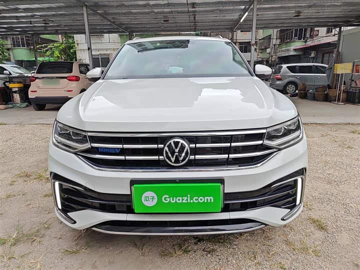 Фото 3 - Volkswagen Tiguan L Hybrid