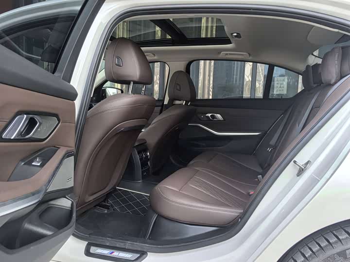 Фото 9 - BMW 3 Series