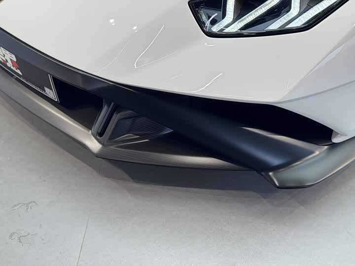 Фото 4 - Lamborghini Huracán