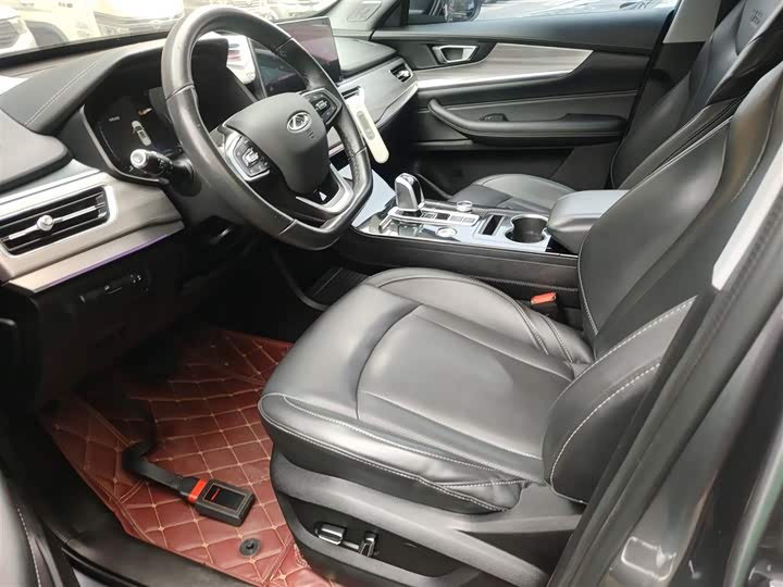 Фото 15 - Chery Tiggo 8