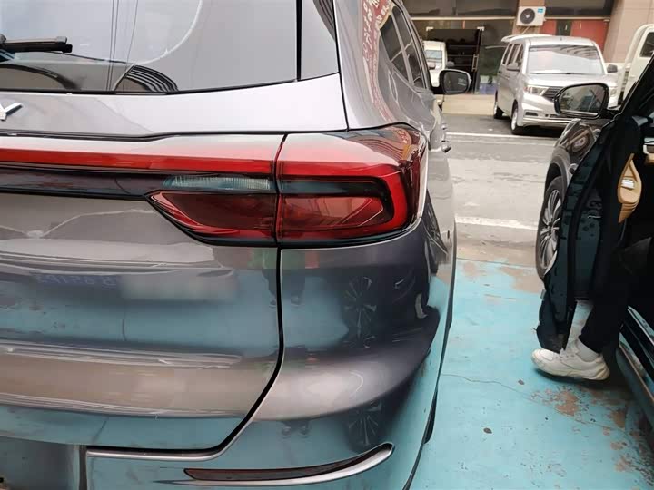 Фото 8 - Chery Tiggo 8