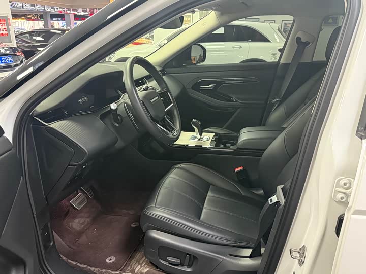 Фото 9 - Land Rover Range Rover Evoque L