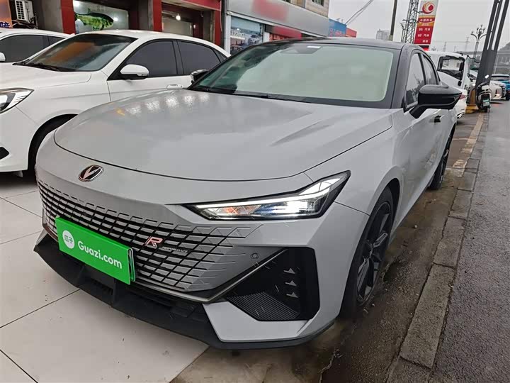 Фото 1 - Changan UNI-V Hybrid