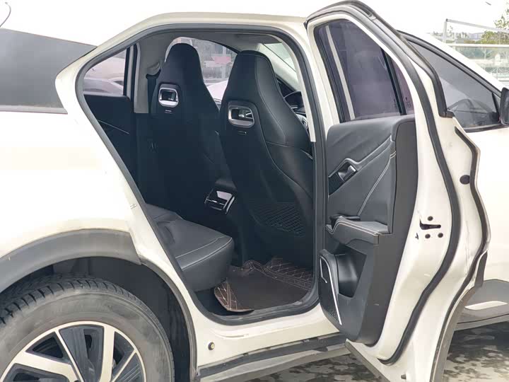 Фото 13 - Hozon U