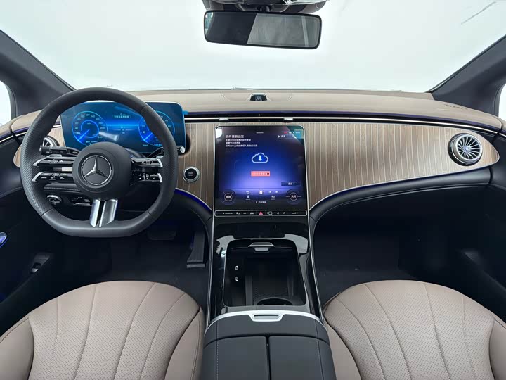 Фото 9 - Mercedes-Benz EQE