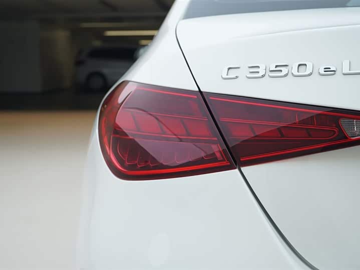 Фото 14 - Mercedes-Benz C-Class Hybrid