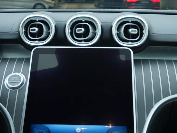 Фото 17 - Mercedes-Benz C-Class Hybrid