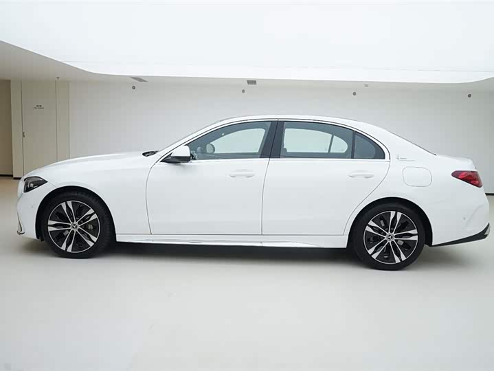 Фото 3 - Mercedes-Benz C-Class Hybrid