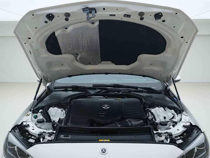 Фото 6 - Mercedes-Benz C-Class Hybrid