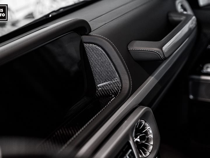 Фото 12 - Mercedes-Benz G-Class AMG