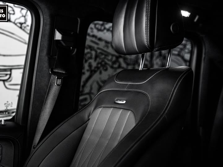 Фото 13 - Mercedes-Benz G-Class AMG