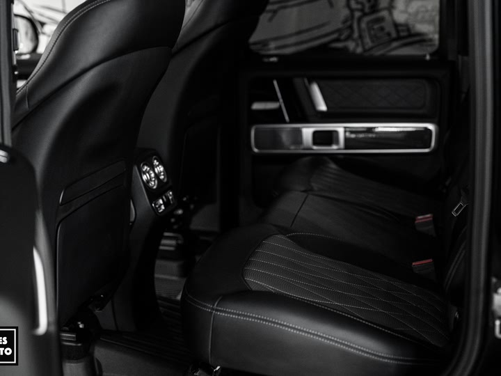 Фото 8 - Mercedes-Benz G-Class AMG