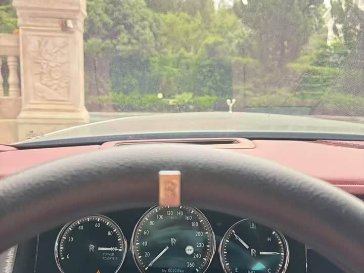 Фото 5 - Rolls-Royce Phantom