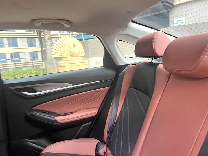 Фото 5 - Changan Eado Plus