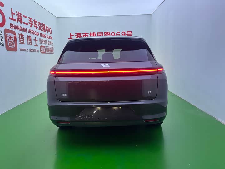 Фото 18 - LiXiang L7
