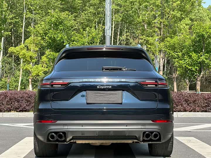 Фото 8 - Porsche Cayenne