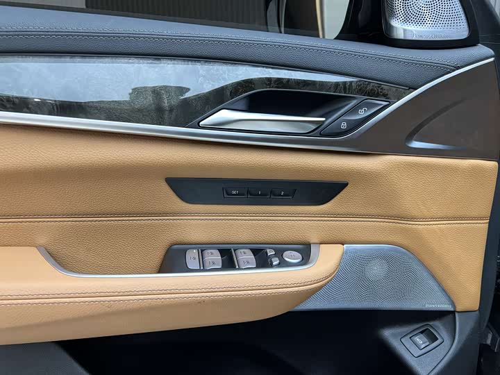 Фото 12 - BMW 6 Series GT