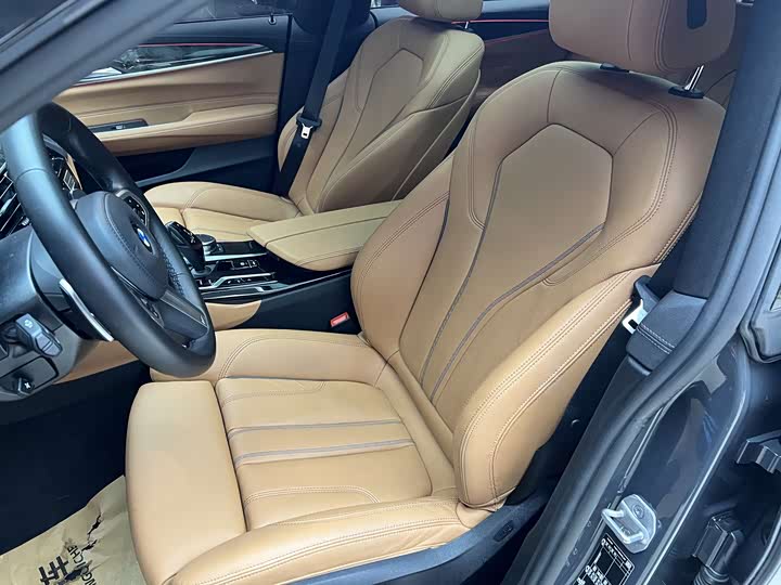 Фото 13 - BMW 6 Series GT