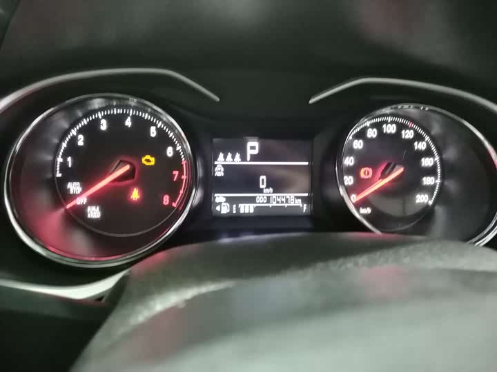 Фото 10 - Chevrolet Onix (Cavalier)