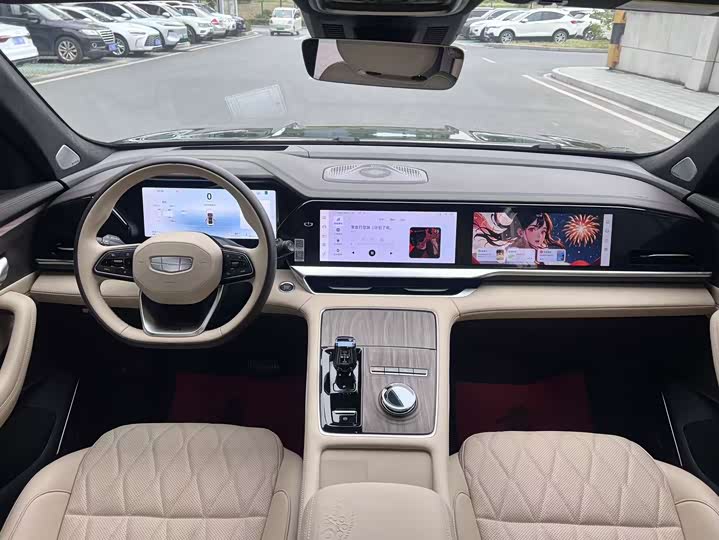 Фото 11 - Geely Monjaro