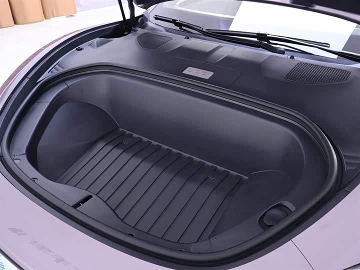 Фото 23 - Xiaomi SU7