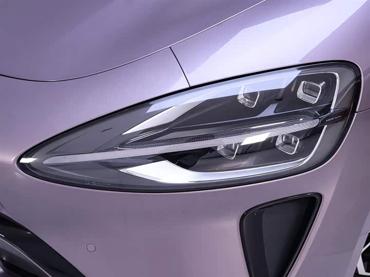 Фото 4 - Xiaomi SU7