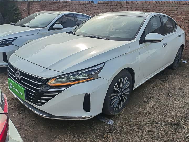 Фото 2 - Nissan Teana