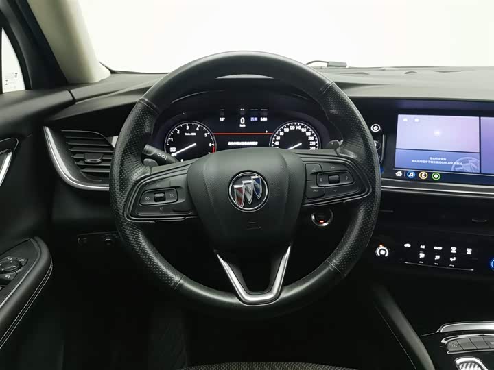 Фото 11 - Buick Envision Plus