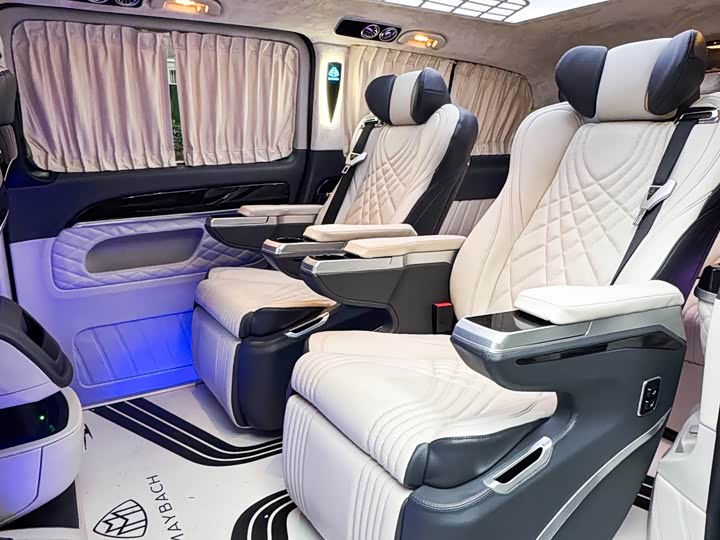 Фото 12 - Mercedes-Benz Vito