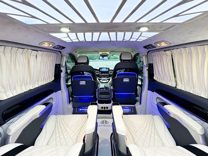 Фото 14 - Mercedes-Benz Vito