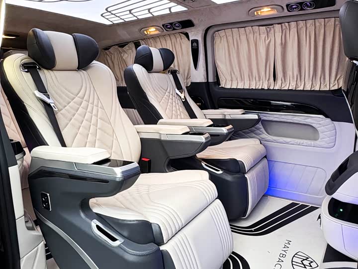 Фото 21 - Mercedes-Benz Vito