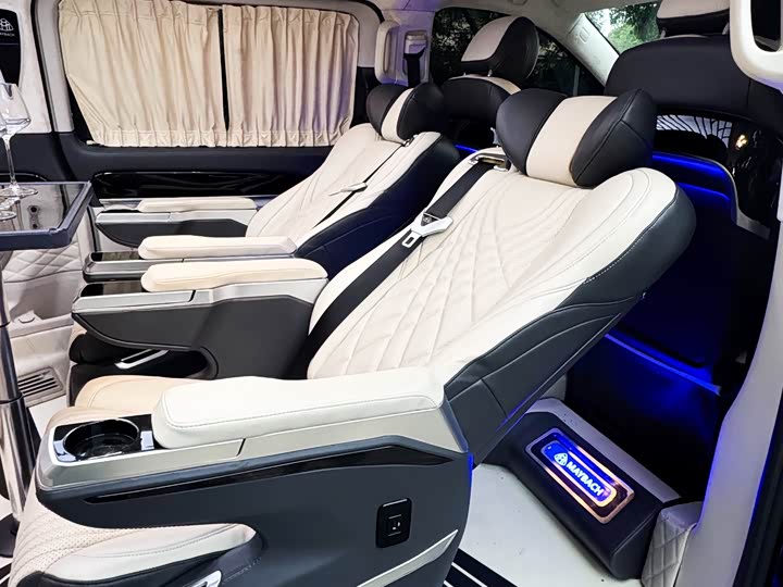 Фото 26 - Mercedes-Benz Vito