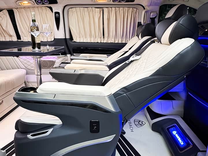 Фото 27 - Mercedes-Benz Vito