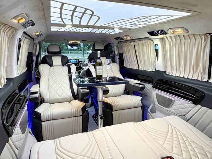 Фото 29 - Mercedes-Benz Vito