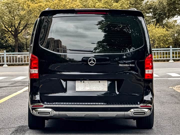 Фото 37 - Mercedes-Benz Vito