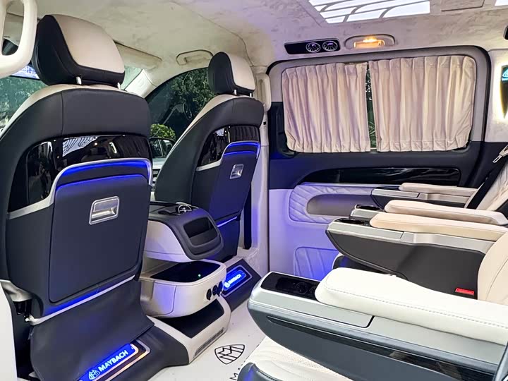 Фото 8 - Mercedes-Benz Vito