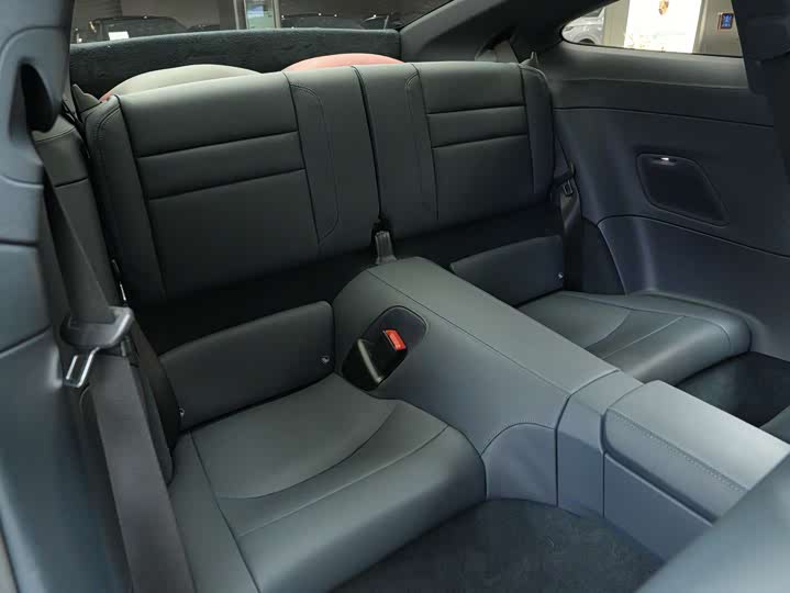 Фото 14 - Porsche 911