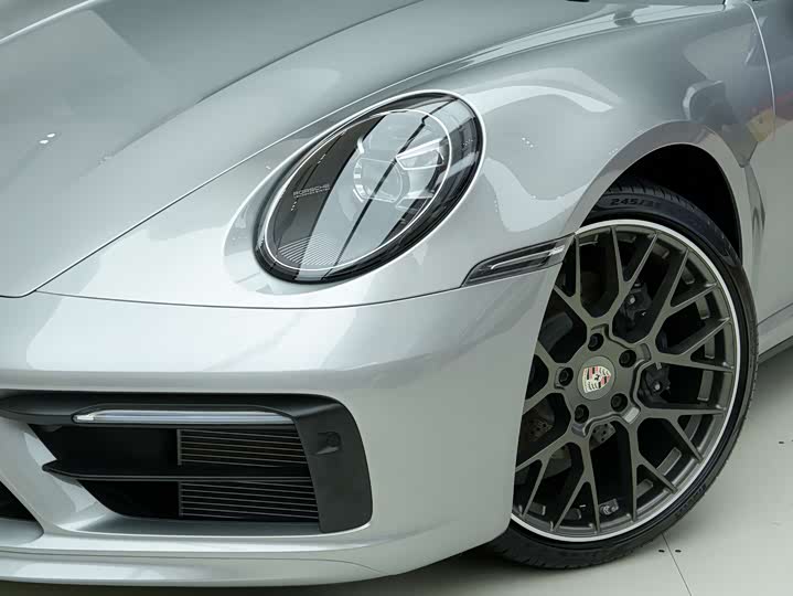 Фото 21 - Porsche 911