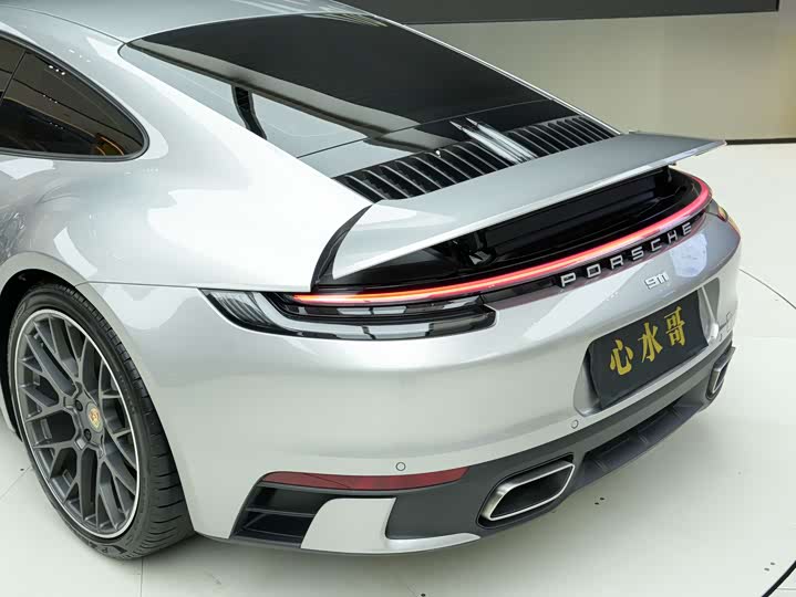 Фото 25 - Porsche 911